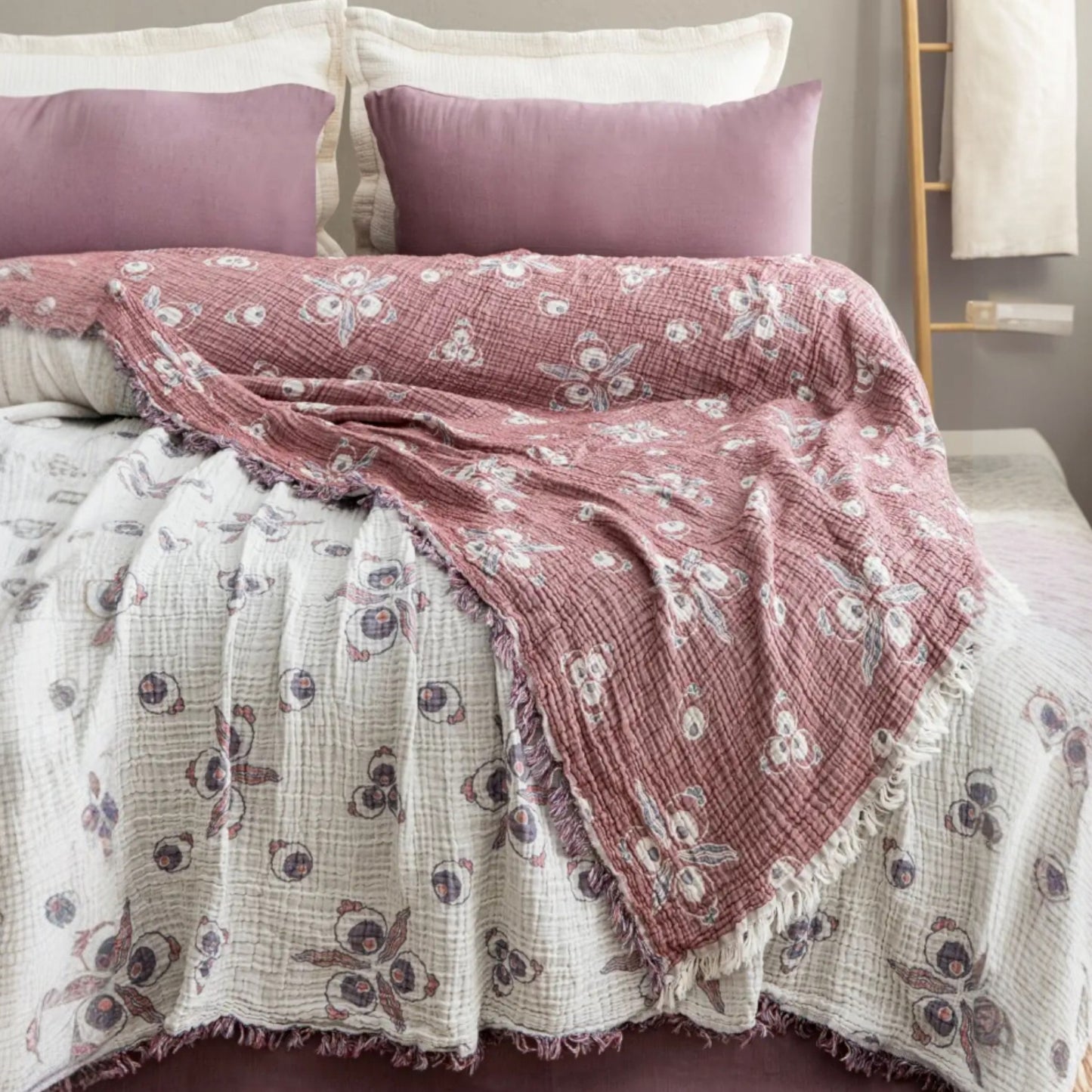 Ottoman Çintemani Design 4-Layer Muslin Bedspread – Premium Quality Cotton Muslin Bedspread