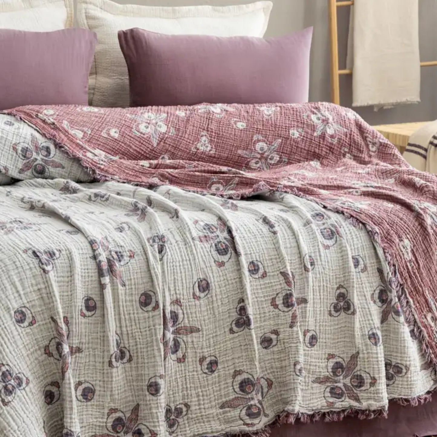 Ottoman Çintemani Design 4-Layer Muslin Bedspread – Premium Quality Cotton Muslin Bedspread