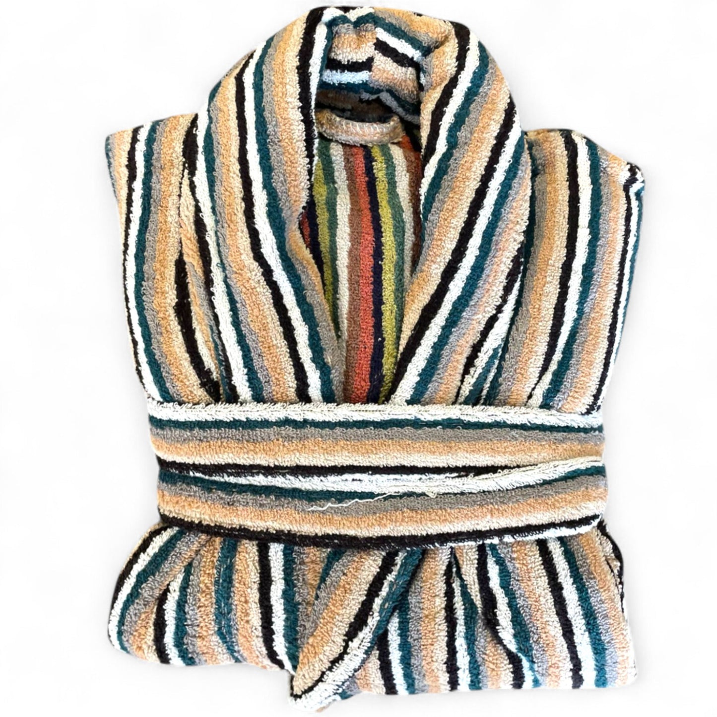 Folded Turkish terry bathrobe made from natural cotton – one size fits all