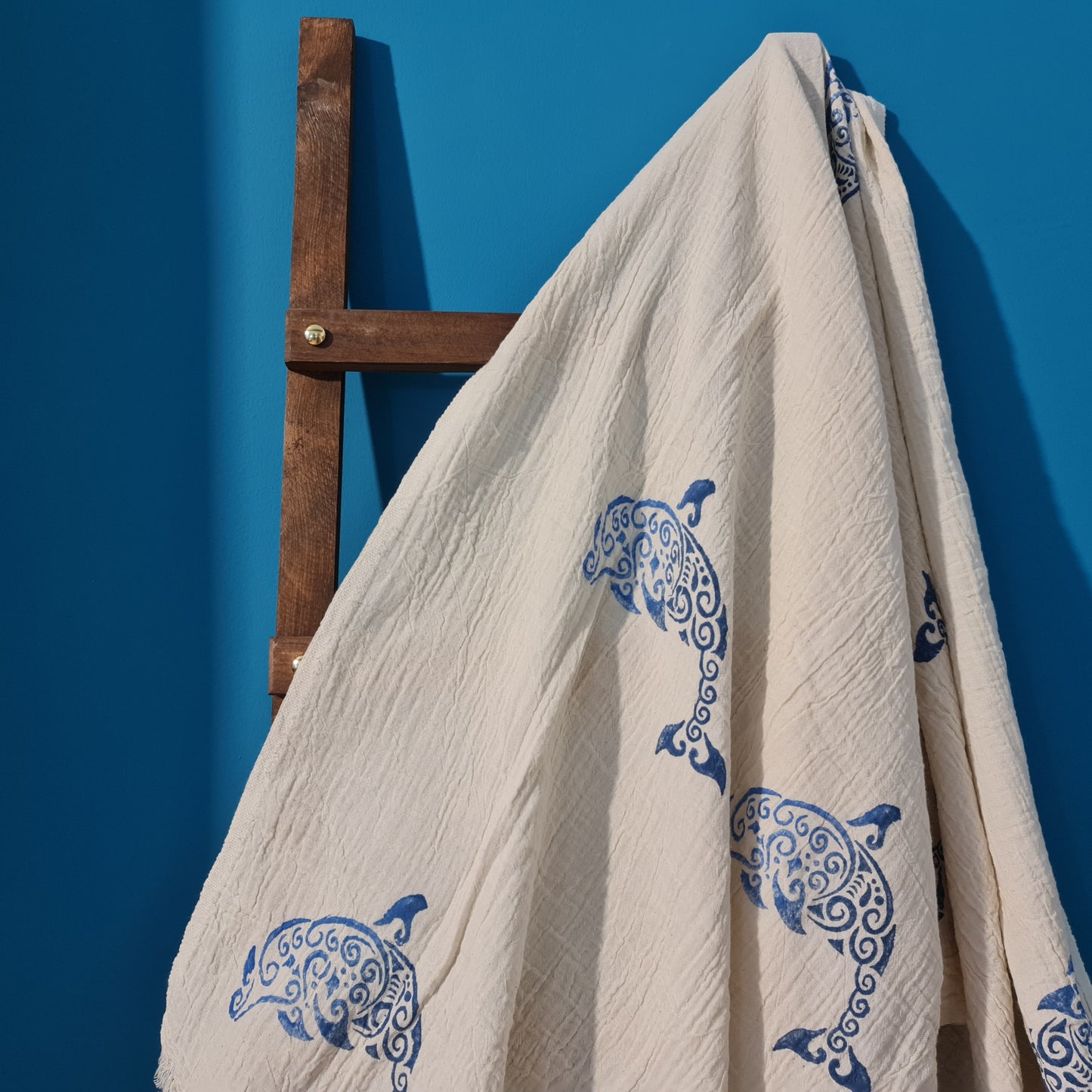 Hand Print 3D Fish Design Turkish Towel Pestemal