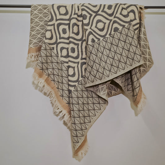 Ikat Design Turkish Towel Throw Blanket Gri