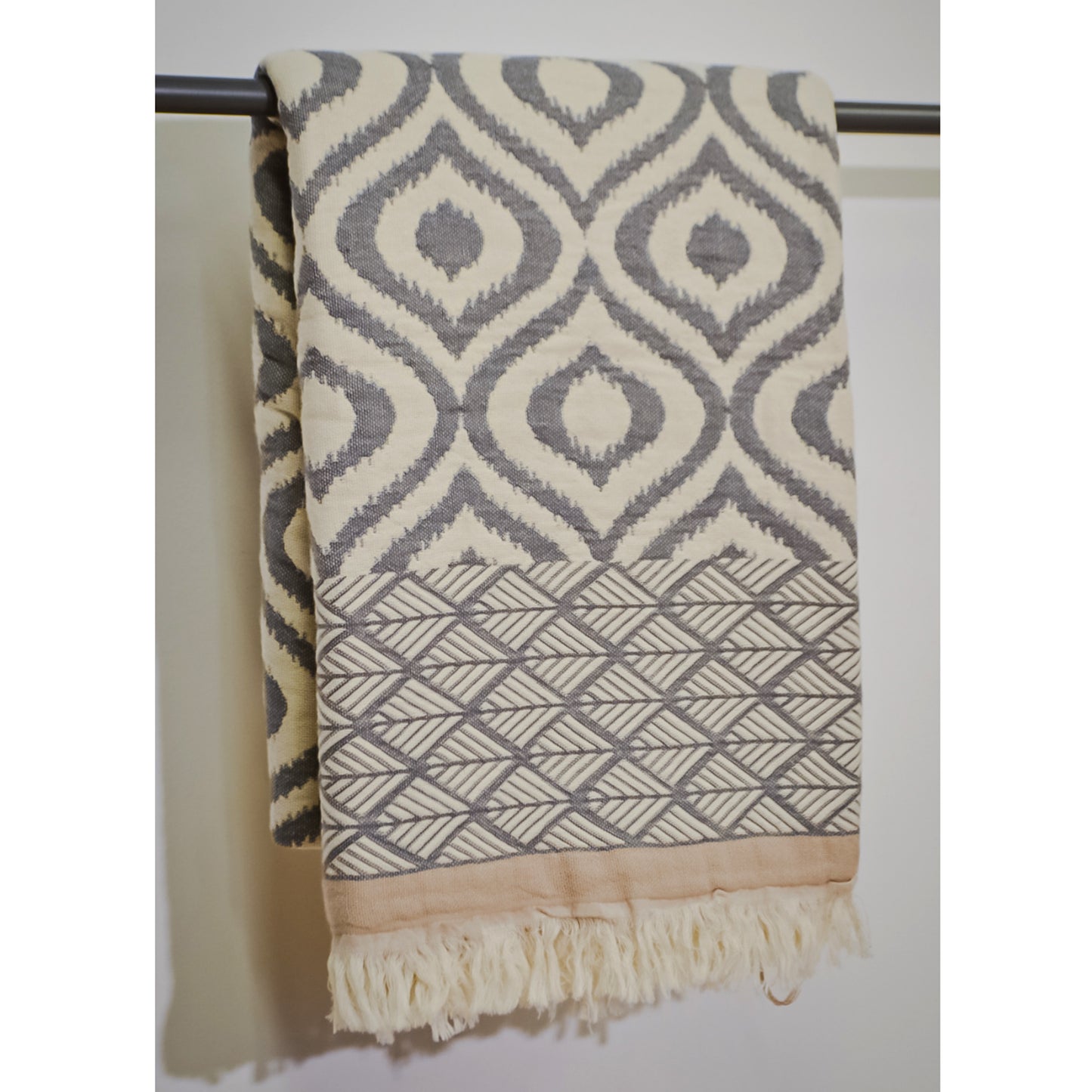 Ikat Design Turkish Towel Throw Blanket Gri