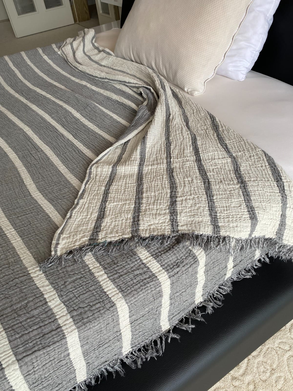 Muslin Natural Cotton Blanket Pillow Set Stripe Gauze Blanket for Adult