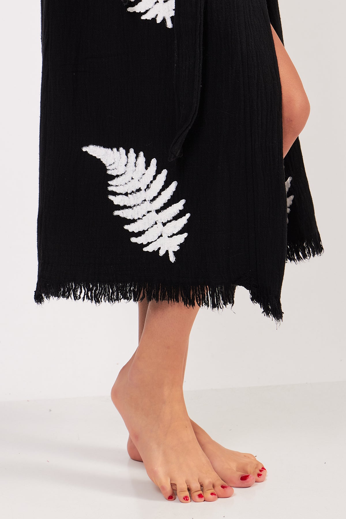 Turkish Towel Kimono Bathrobe Leaves Design Black