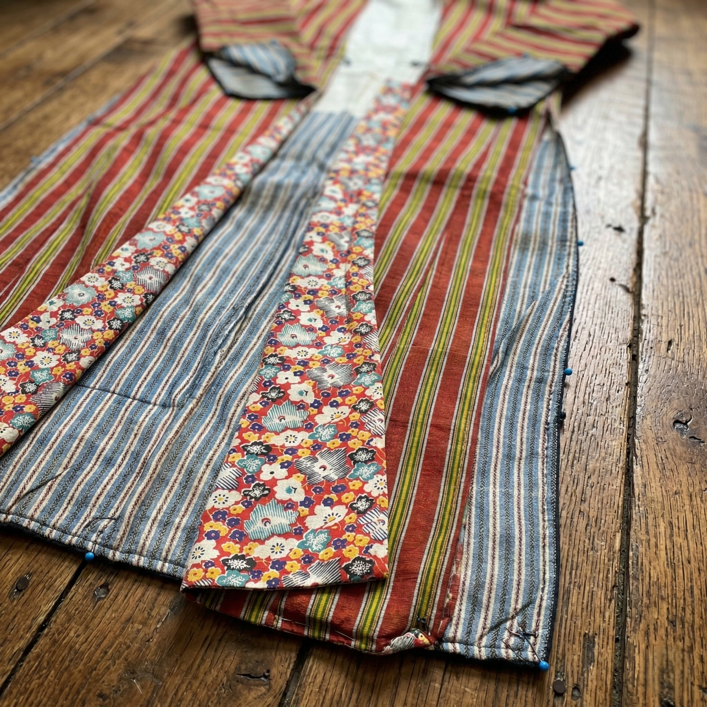 Antique Caucasian Kaftan — Handwoven Silk Kutnu