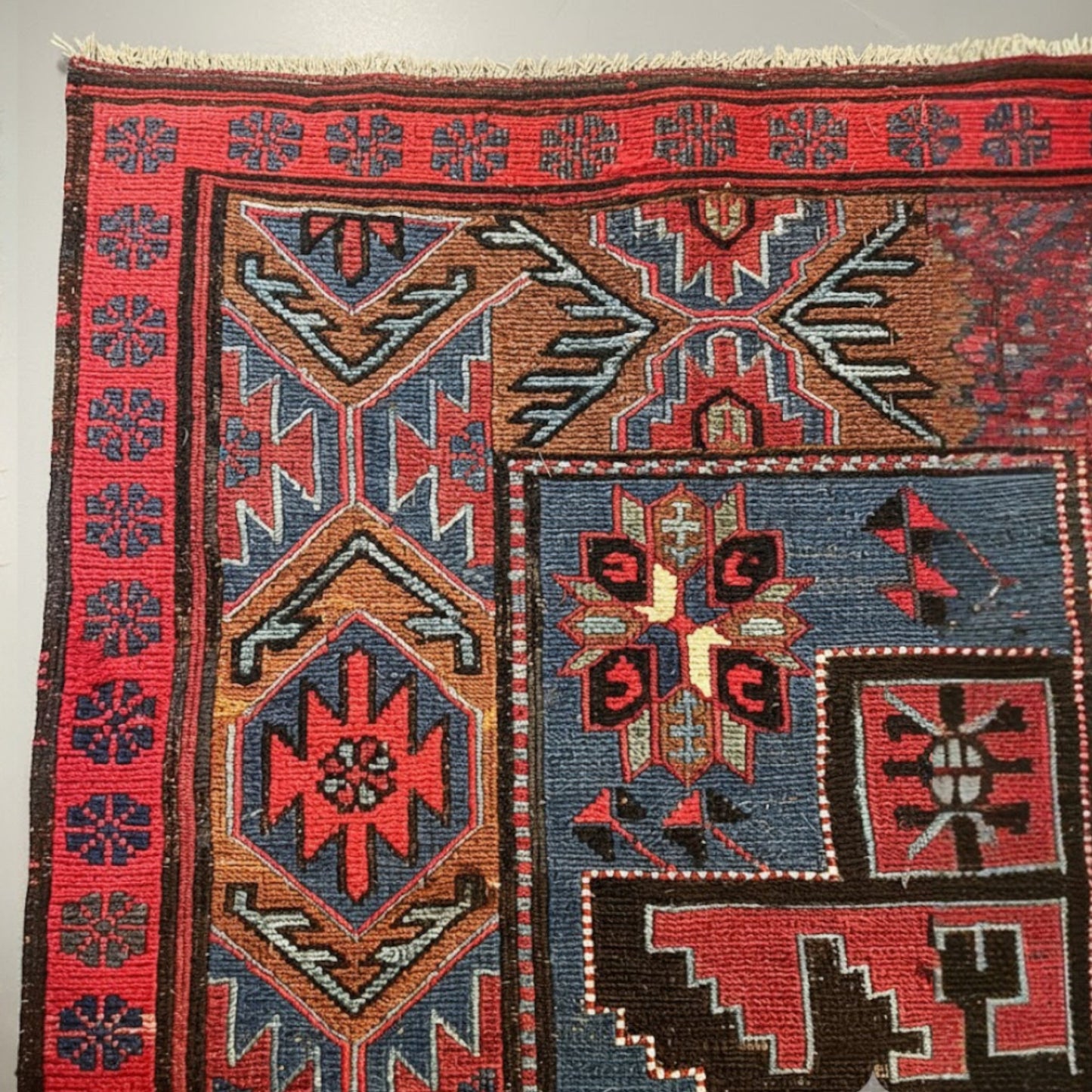 Antique Caucasian Sumak Kilim – Over 100 Years Old | Handwoven with Natural Root Dye