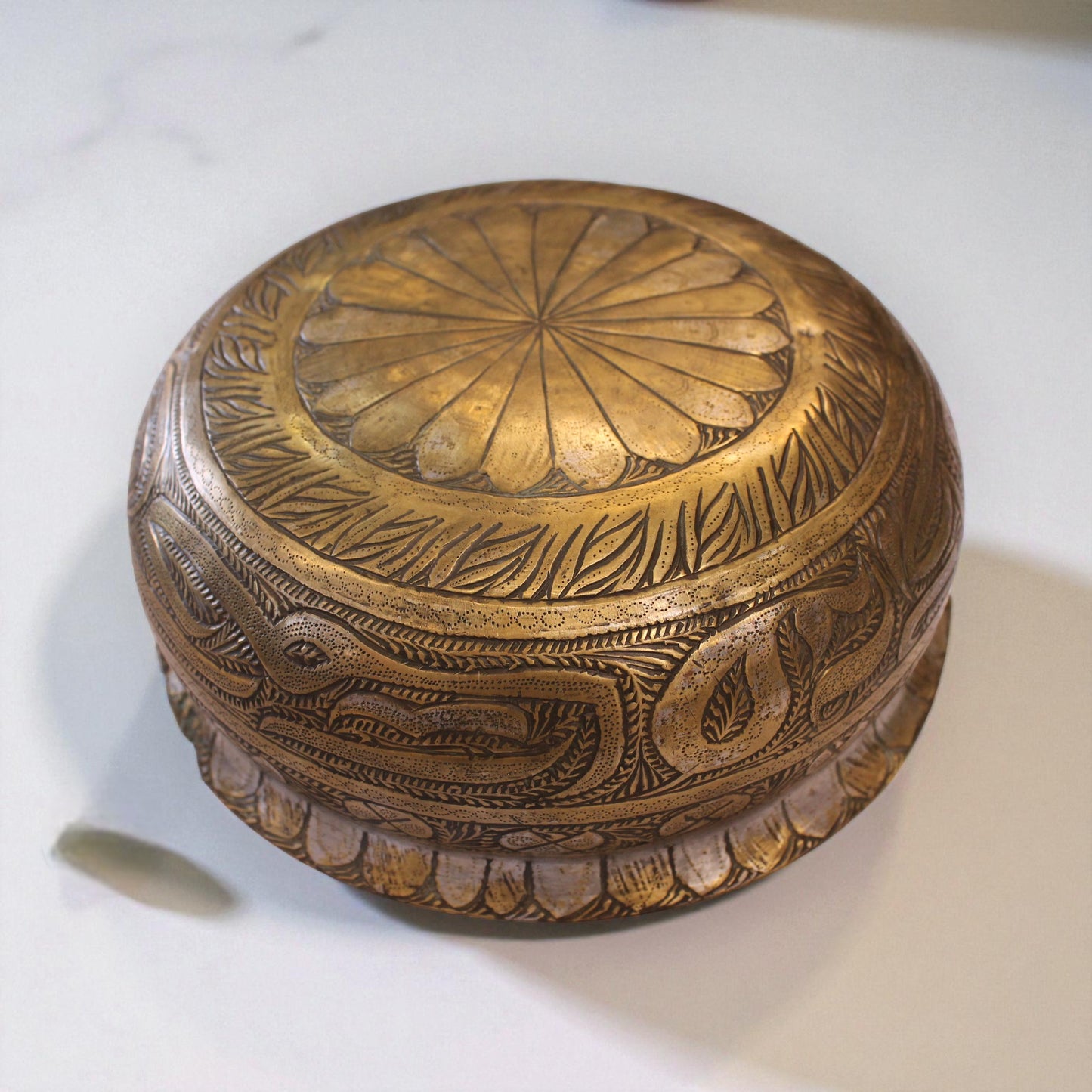 Antique Hand-Engraved “Dua” Hammam Bowl — 100+ Years Old | Unique Anatolian Ritual Piece (20 cm)