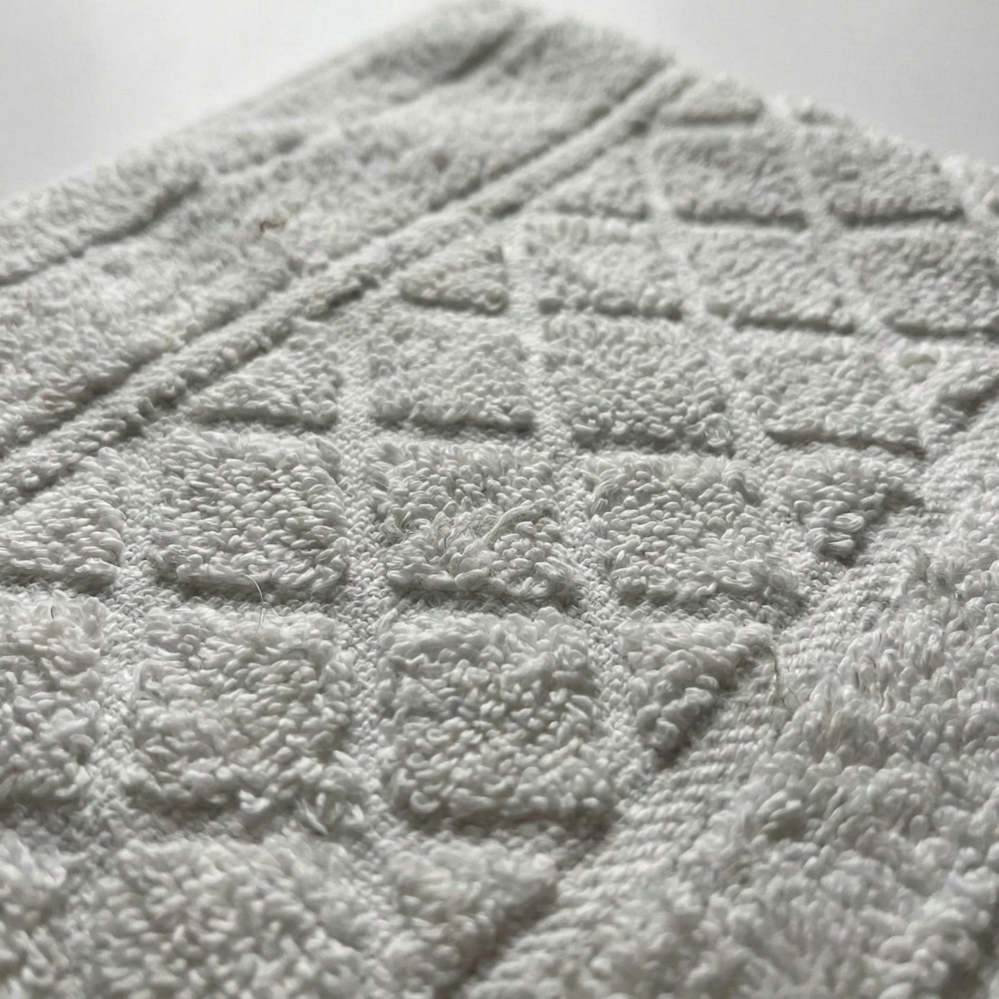 Close-up of a Hand-woven Baklava Design Turkish hand towel with traditional diamond pattern
