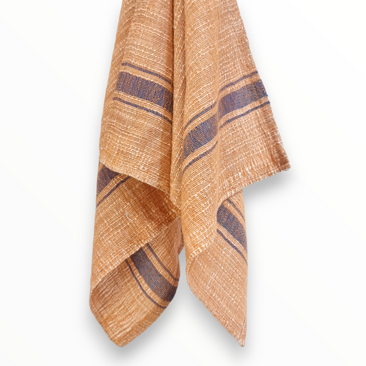 Hand Towel Made of Hand-Woven Silk Fabric - Luxurious & Elegant
