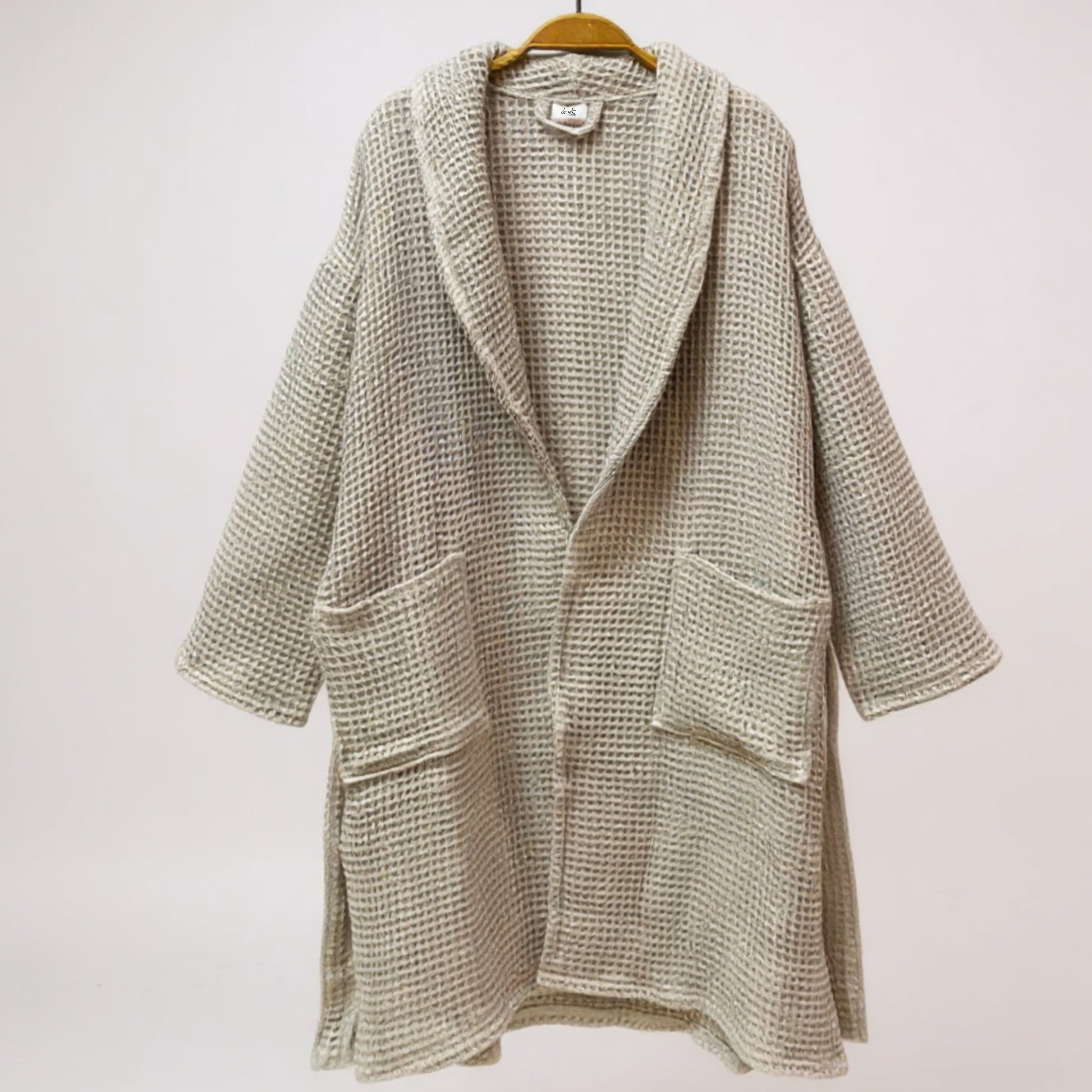 Handmade handwoven waffle design Turkish towel men’s bathrobe in beige and grey, ultra-lightweight and absorbent