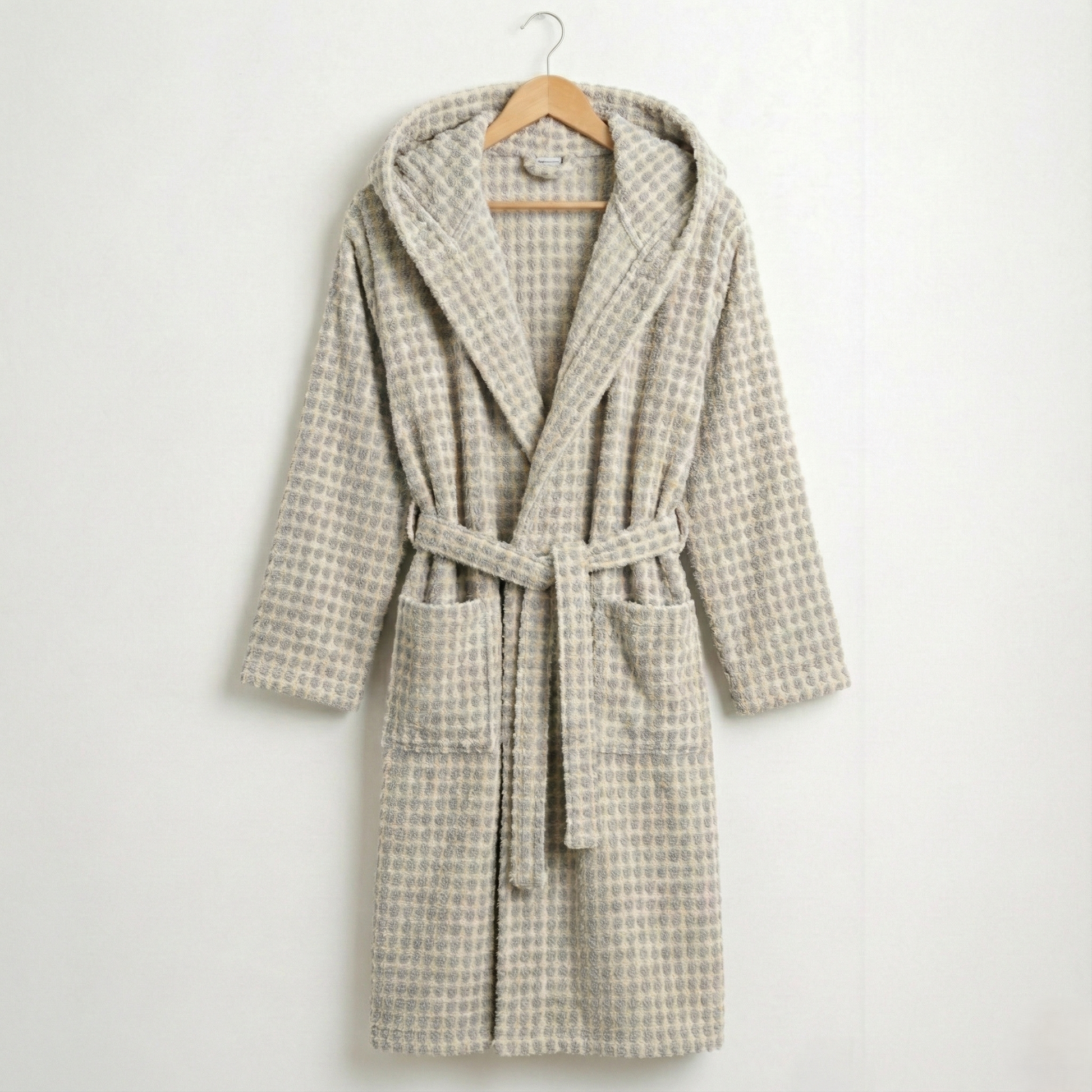 Handwoven Turkish Terry Bathrobe Grey Dotted Hooded Dervis Natural Textile Handwoven Turkish Terry Bathrobe Grey Dotted Hooded Dervis Natural Textile