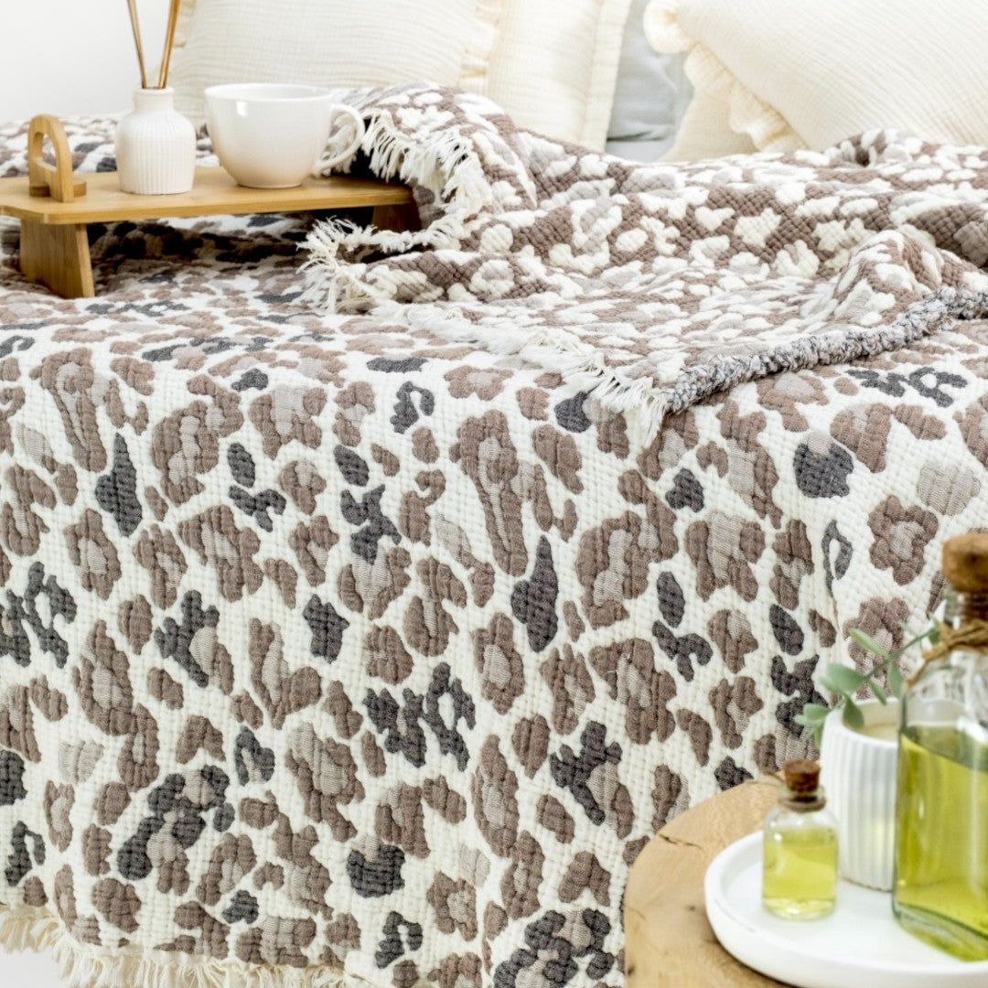 7-Layers Leopard Muslin Gauze Duvet