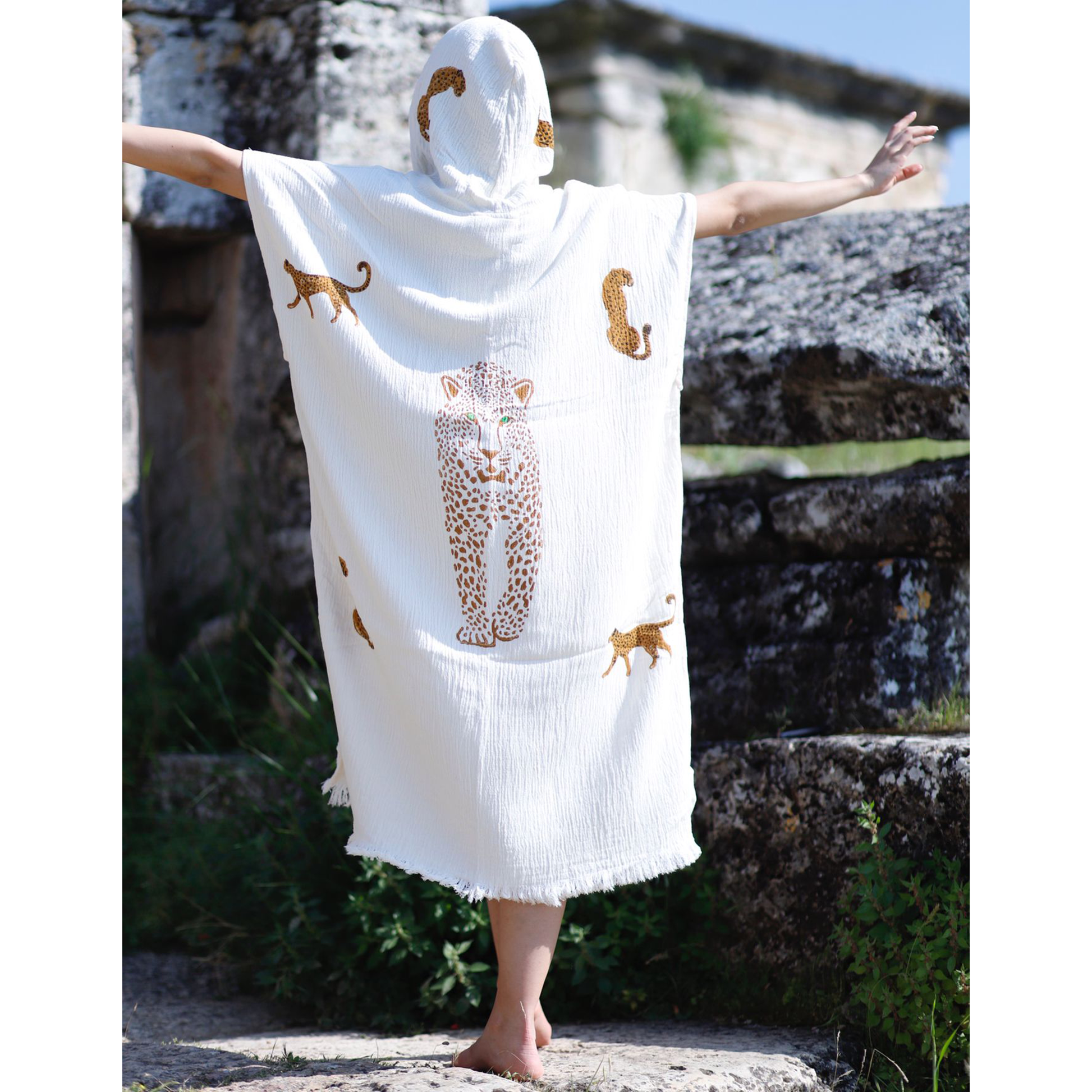 Surf discount poncho hoodie