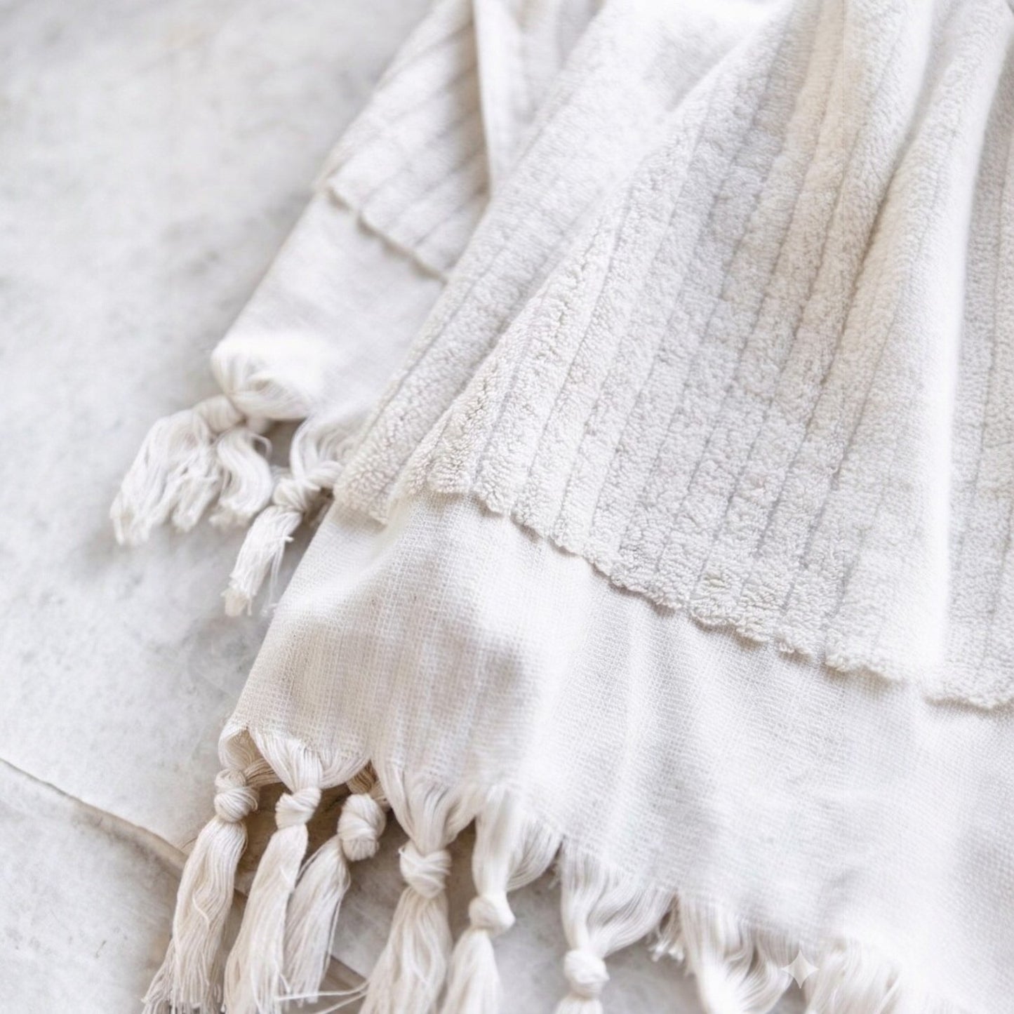 White Turkish Hammam Towel – Self-Striped Hand Woven Luxury Terry Bath Towel (1 kg)