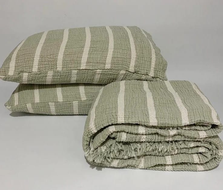 Muslin Natural Cotton Blanket Pillow Set Stripe Gauze Blanket for Adult