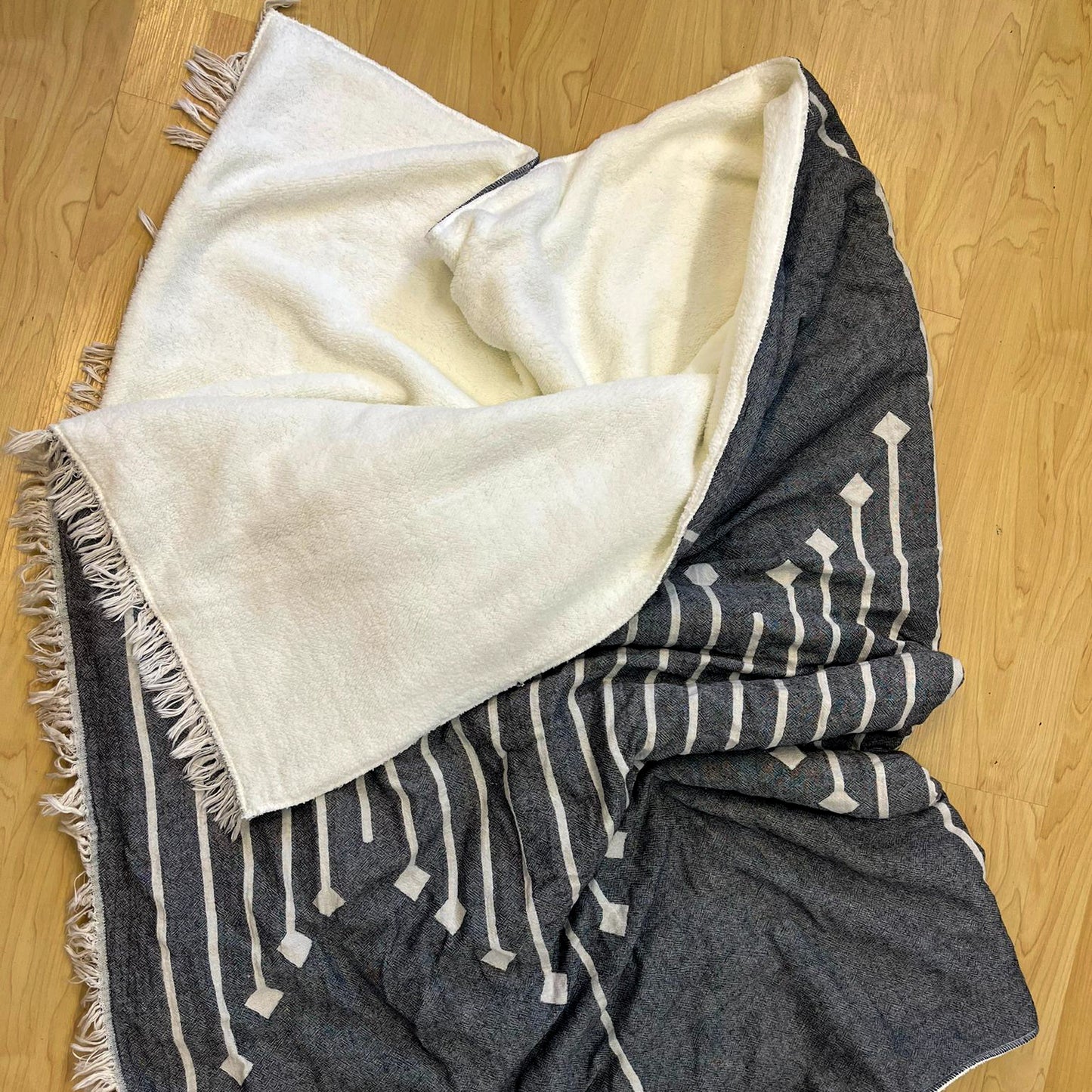 Turkish Towel Wellsoft Throw Blanket