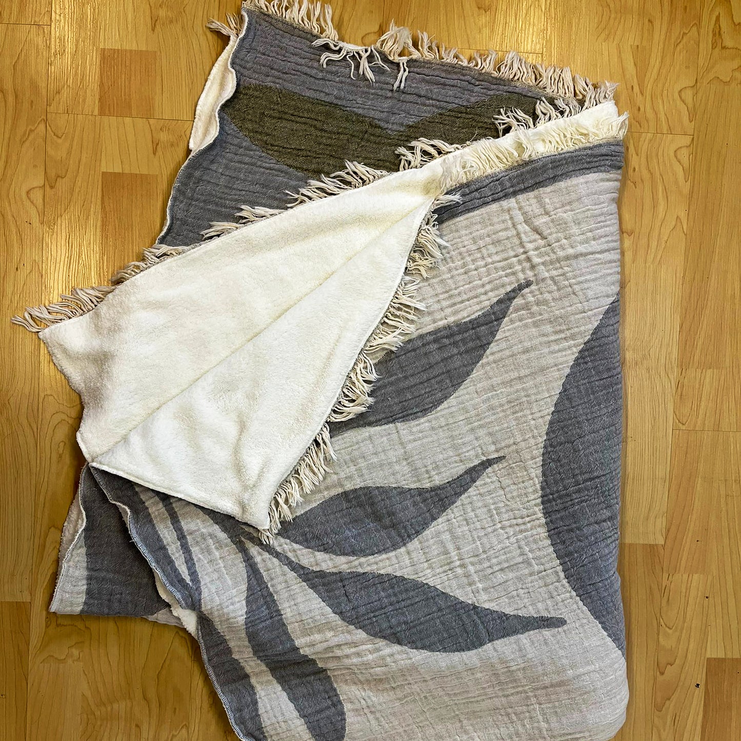 Turkish Towel Wellsoft Throw Blanket